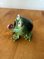 Silly Frogs (various glaze combinations)