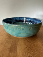 Serving bowl (various styles and glaze combinations)