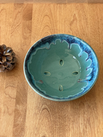 Berry bowl with drip tray (variour sizes, styles, glazes)
