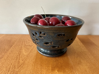 Colander (various styles and glaze combinations)